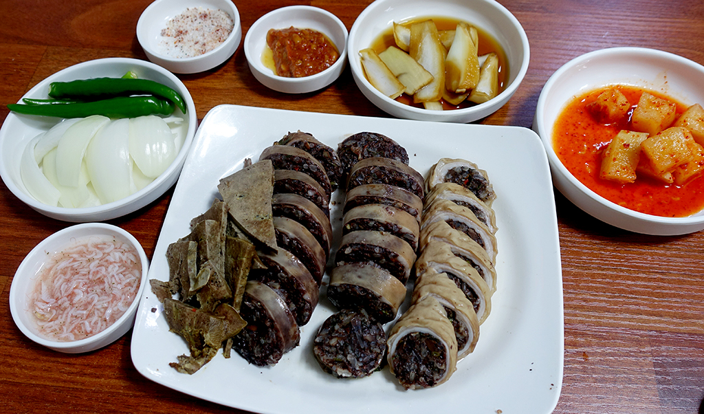 풍미 진한 이국의 맛… 제대로 만든 토종의 맛