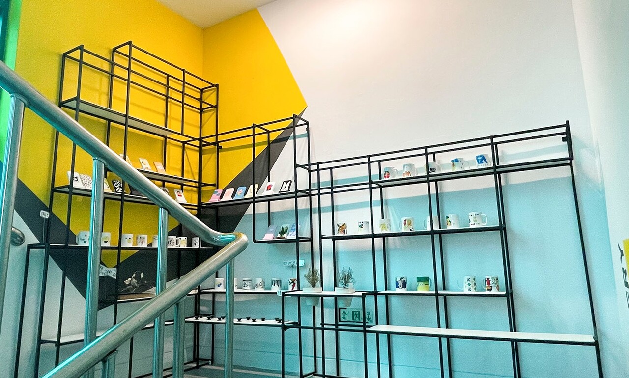 경일대 싸이너 디자인 그룹, 다사중학교에 아트 갤러리 선물