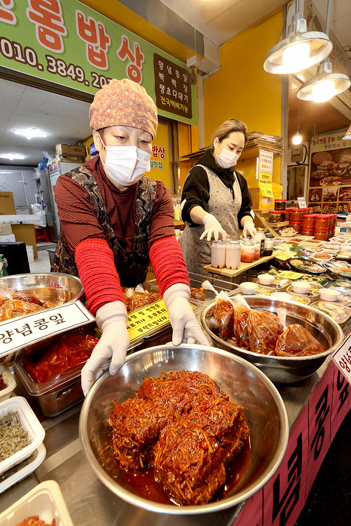 그리운 엄마의 손맛 전국 곳곳으로 전합니다
