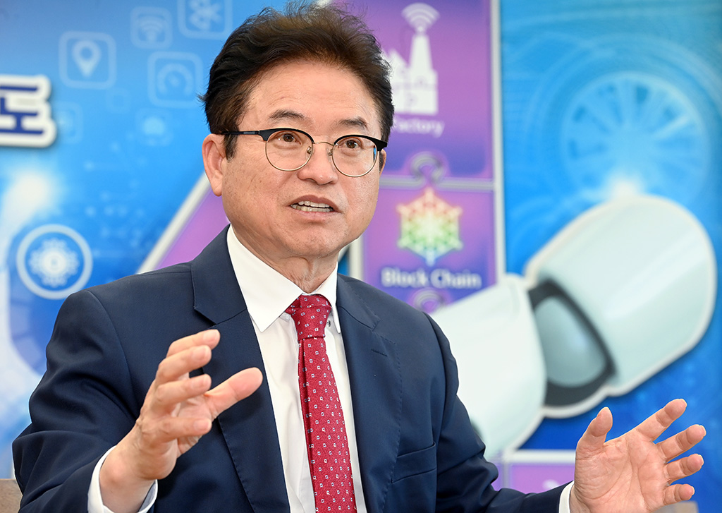 경북 힘으로 새 대한민국 건설