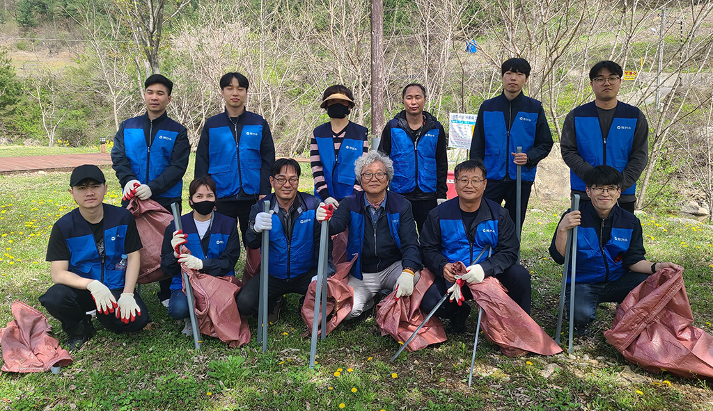 (주)더사칠공 야영장