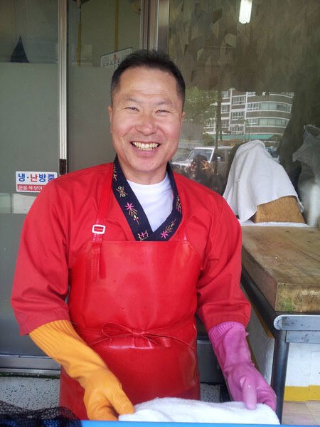 생선회 기술도 자부심도 가히 장안 최고