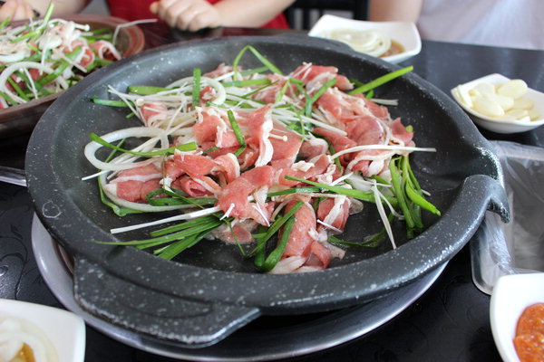 [경남 맛집]오리고기 본연을 즐기다…진주 호탄동 색동가