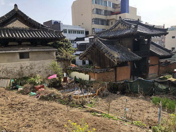 [꽃대궐사람들] (8) 그리고 남은 이야기