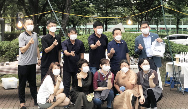 의령군·귀농귀촌연구회 직거래 장터 운영