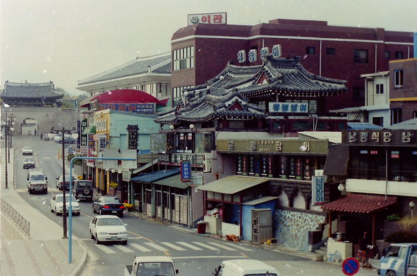 27년 전 진주 촉석루 앞 장어거리