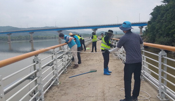 K-water 창원권지사 본포취수장 환경정화