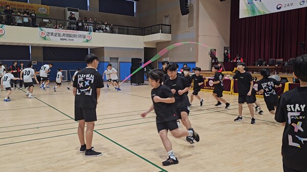 김해 진영금병초교 전국줄넘기대회 종합 우승