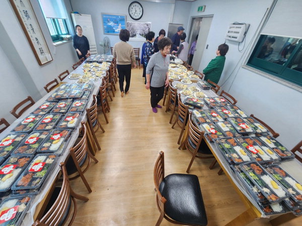 GFS, 거창 가조면 노인 대상 도시락 나눔