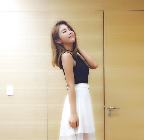 홍진영, 과거 축구선수 전 남친 결별 사유가 연예계 데뷔 탓? 눈길