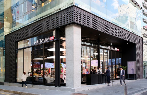 뉴욕 자연주의 화장품 파머시(Farmacy) 아리따움 라이브 강남 입점