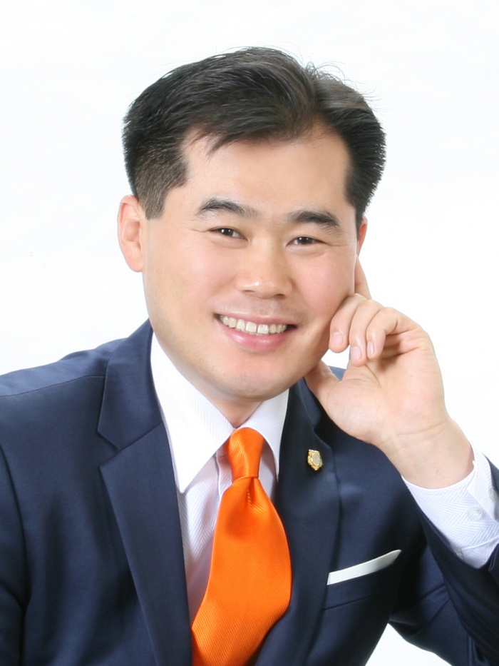 이동현 부천시의원, “부천은 인천과 별개… 부천 발전 위해 영상문화단지 원안 추진 해야”