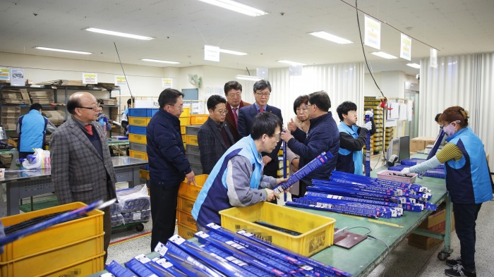 안산시의회, 장애인재활작업장 찾아 근로자 격려