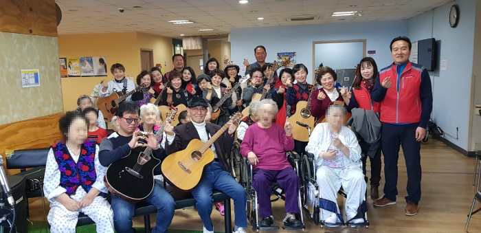 동두천시 불현동 주민자치위원회, 요양병원 위문봉사