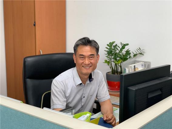 [우리사회를 비추는 희망등대_이달의 모범 경찰관] 안산단원경찰서 최기학 외사계장