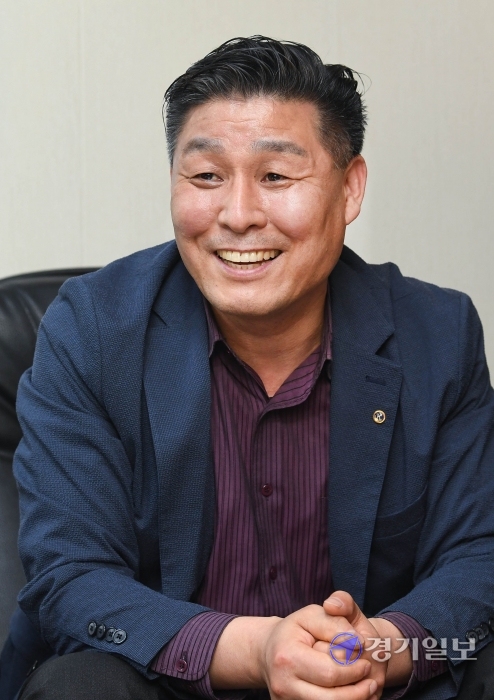 신동호 에스엠팜 대표... 기부하는 보람을 나눠요
