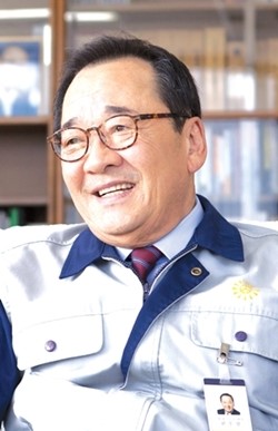 한우삼 태양금속공업 회장 직원과 한솥밥 경영, 지금의 회사 만들어