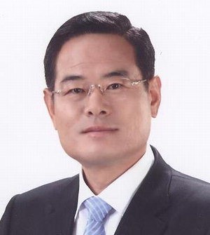 [지역정가 막전막후] 강인길 강서구청장 시장선거 출사표…인지도 뒤져 총선출마용 시각도