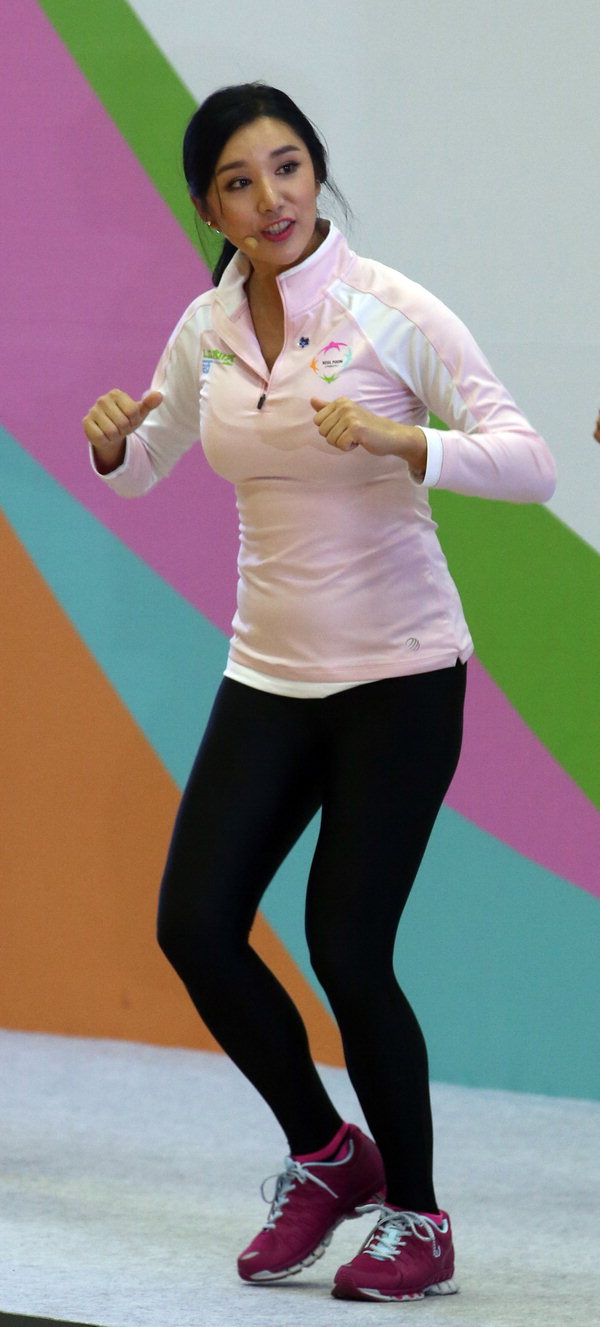 정아름, 늘품체조 의뢰받아 제작 주장 되풀이...문체부가 거짓해명 요구