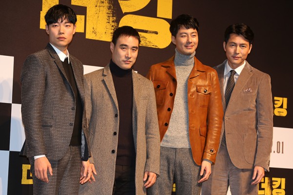 [포토] ‘더킹’ 류준열, 배성우, 조인성, 정우성 “이런 조합으로 영화를 찍을 수 있다니!”