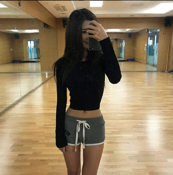 북한서 인기 끈 오인영 이영유 등 컬러링 베이비 7공주...공주 더 있었다?
