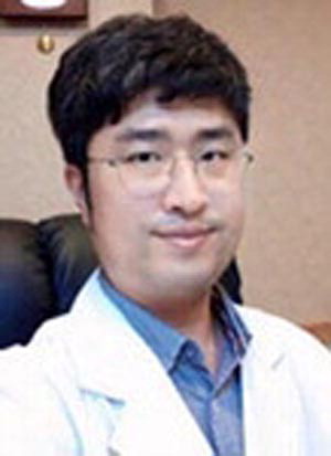 [이수칠의 한방 이야기] 한의사 처방받은 한약, 간 자생력 향상에 도움
