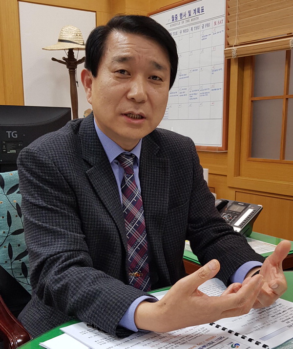 “창원 단감 미국서 호평…소비자 선호상품 투입 효과”