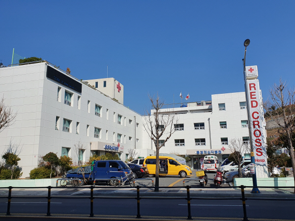 통영적십자병원, 코로나19 확진자 병상 확보 들어가