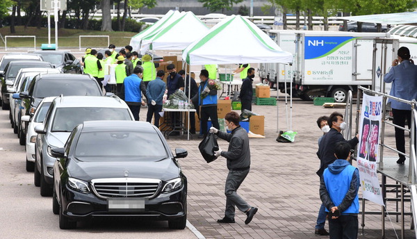농축산물 직거래도 ‘드라이브 스루’