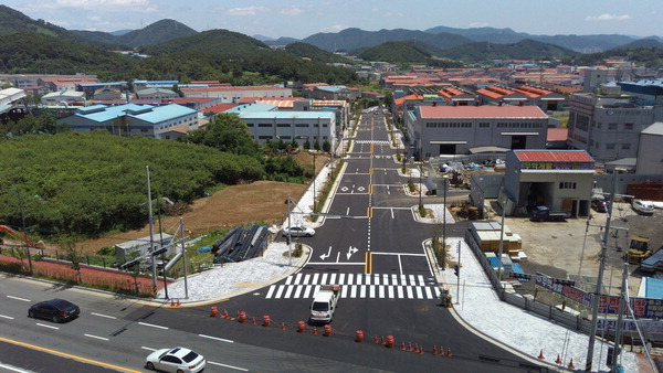 김해 장유 부곡공단 내 숙원 도로, 市·기업체 협력해 추진…1일 개통