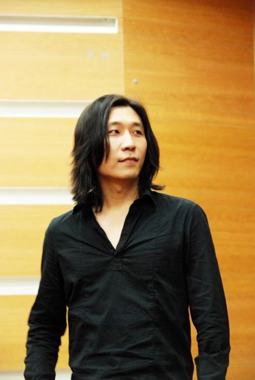 “고향 프로젝트 늘 관심 … 디자인에 광주 담겠다”