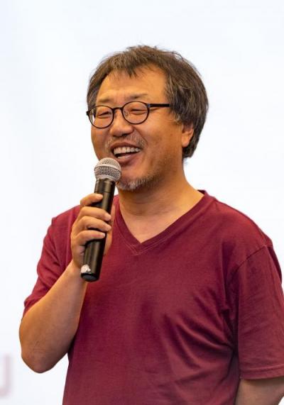 광고쟁이 정철 “글은 쓰다 보면 잘 써져 … 편하게 자주 써야 좋은 글 나와”
