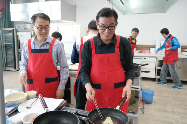 순창군 노후설계 ‘남성 골드 쿡’ 수강생 모집