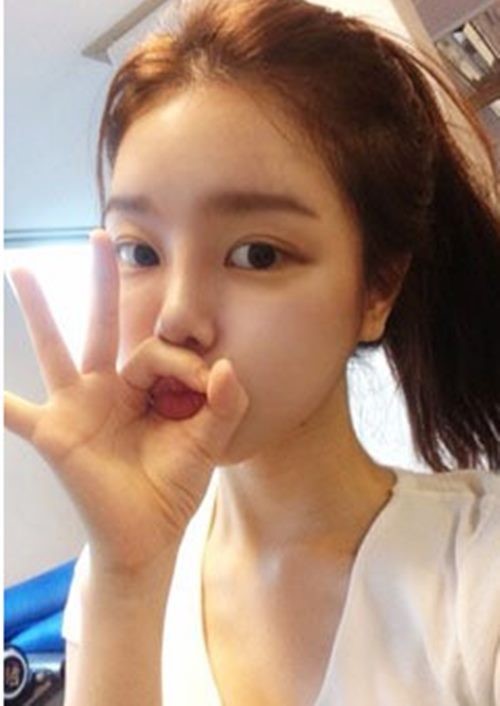 고두림, 더블에이 오케바리 깜찍한 쌩얼 응원 컴백하는데 힘 나겠네