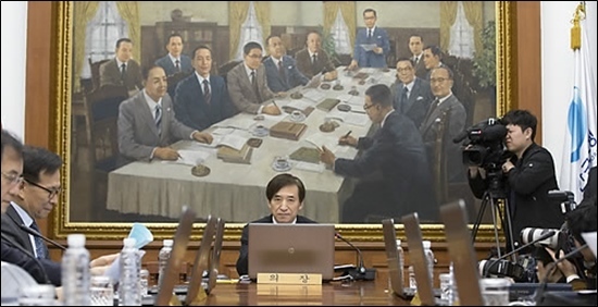한국은행…1.75% 기준금리 더 내릴까