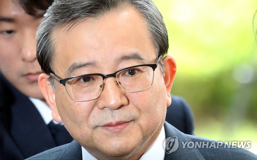 김학의 전 차관 1심 무죄 석방…성접대, 공소시효 지나