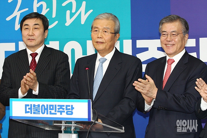 <화제의인물> 더민당 목줄 잡은 김종인 선거대책위원장