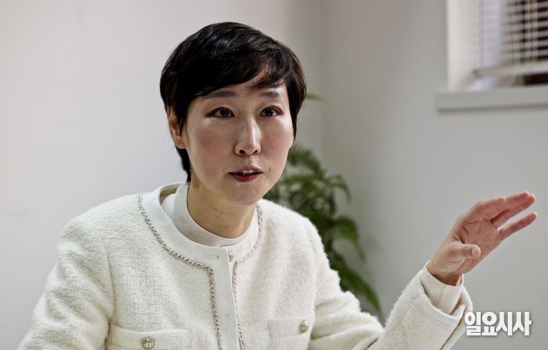<정치를 만나다> 민주당 영입인재 11호 ‘미니스커트 여경’ 이지은