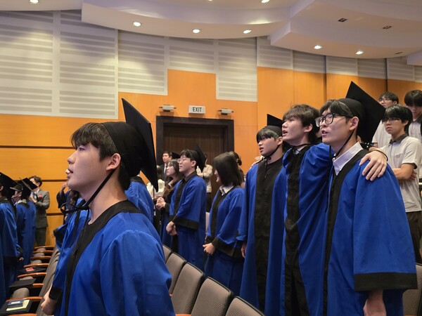 명문 자카르타 한국국제학교 졸업식 개최