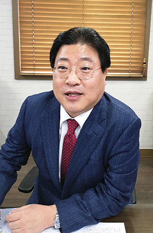 [인터뷰] 화성밸브(주) 장성필 대표이사 부사장 안전을 최우선하지 않고는 존립 못하죠