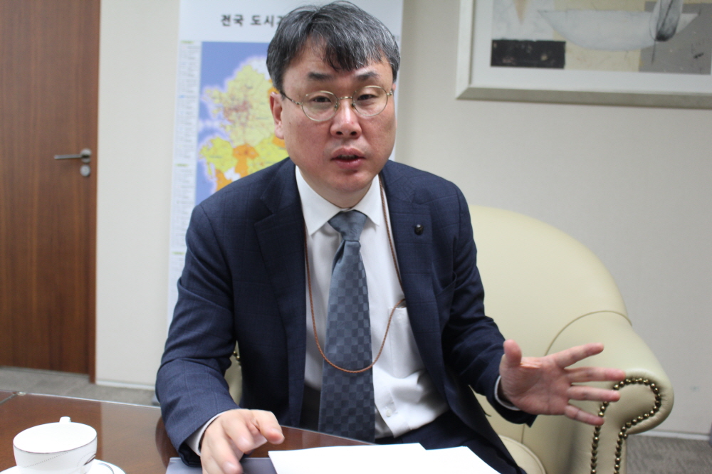 [특별인터뷰] 산업통상자원부 황병소 가스산업과장 맞춤형 도시가스 보급지원과 합리적 요금개선 정책 집중