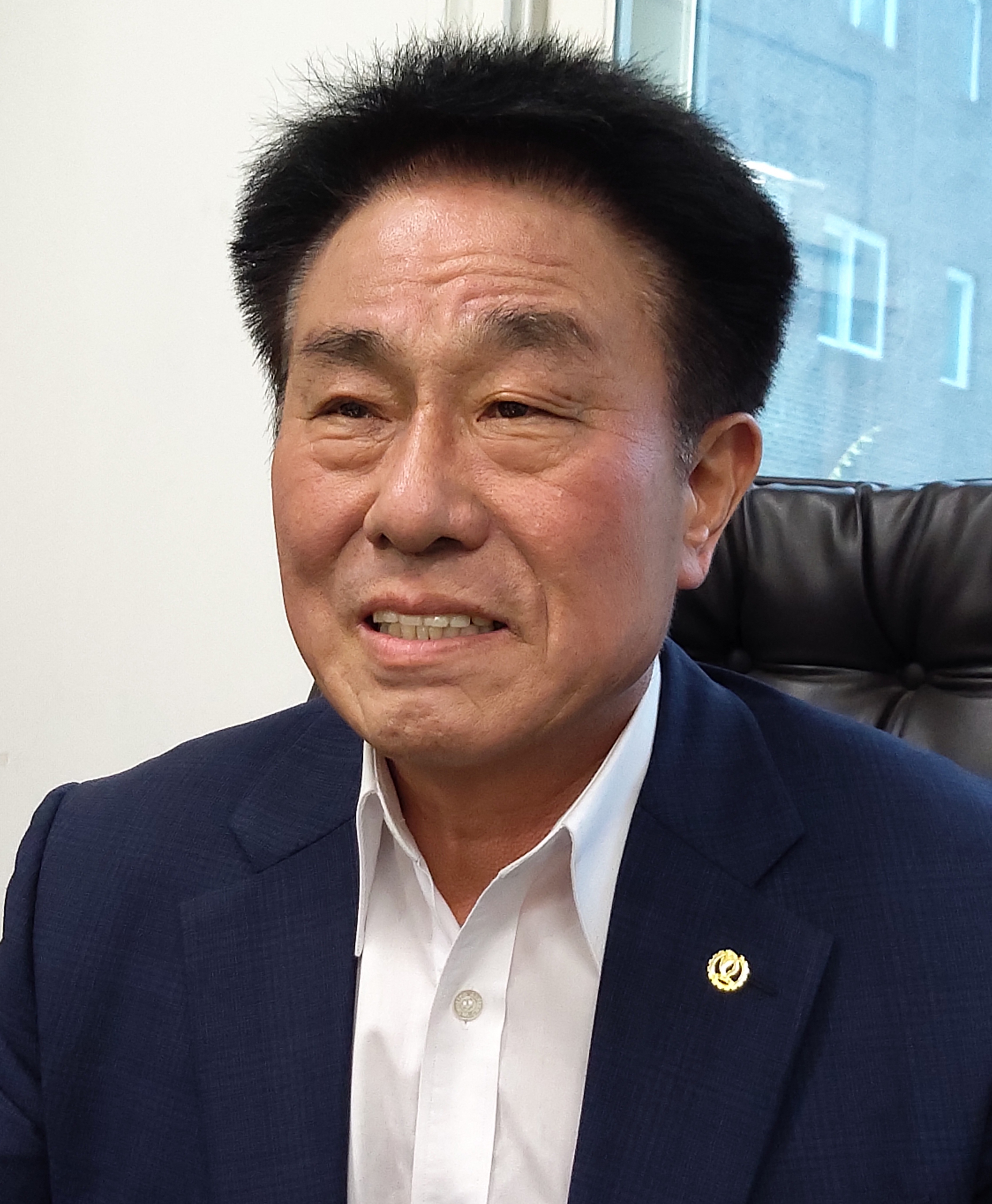 [시론] 명예감시원 및 안심시공표지판 도입, 시공업계 활로 열 것