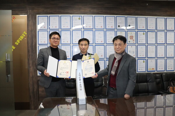 창성에이스산업 500만불 수출의 탑 수상 수출기업으로 거듭 성장