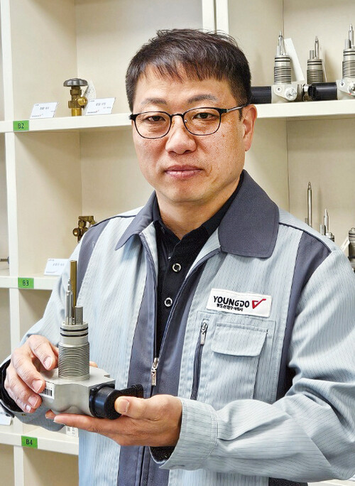 [인터뷰] 대한민국 엔지니어상 수상한 영도산업(주) 기술연구소 신진오 소장 세계 최정상 회사 되도록 초석 다질 터