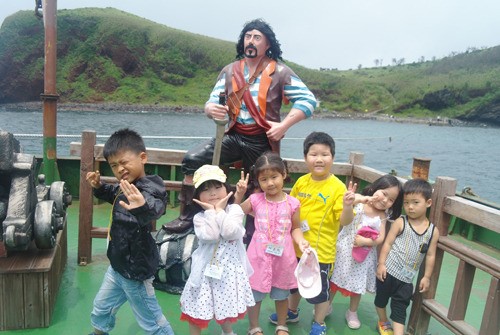 수원초유치원, 한림·한경 유아교육 협력네트워크 잠수함 체험