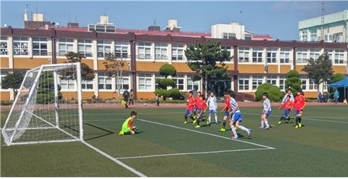 동남초, 성산읍 관내 최강의 축구실력 입증!