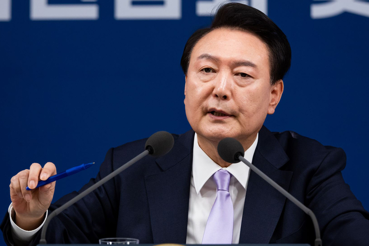 공수처, 윤 대통령 측에 출석 재통보...구속 후 첫 소환 불응