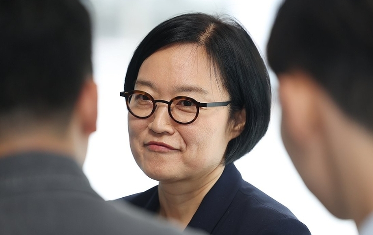 한성숙 중기장관 후보자 "소상공인에 성장 기회 주겠다"