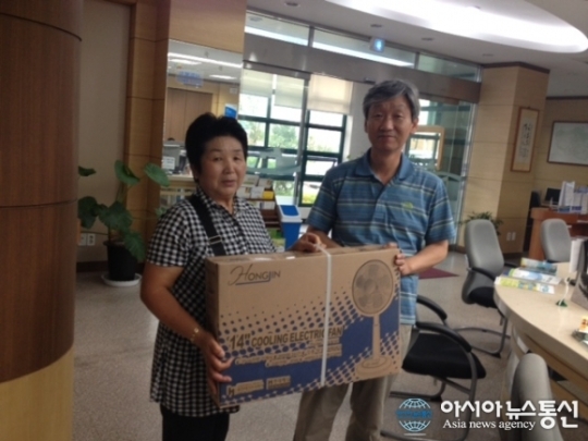 대륙팜축산유통 후원금 기탁…동두천시 이웃들 여름나기에 보탬