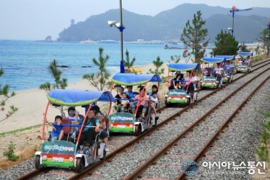 야호~신난다! 해양레일바이크 인기 짱!